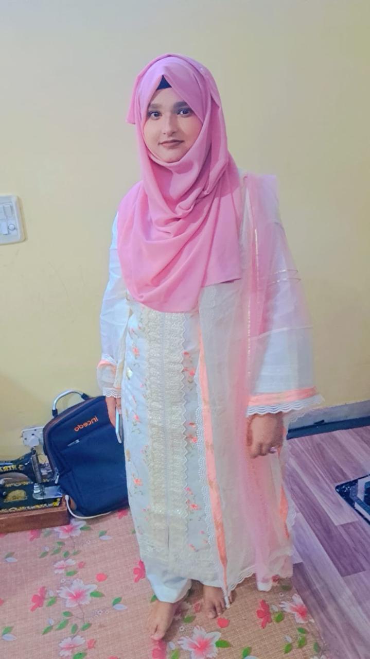 TABAN  SHAUKAT   MANSOORI